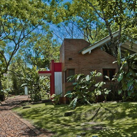 Raices Amambai Lodges Пуэрто-Игуасу Экстерьер фото