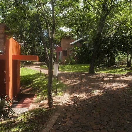 Raices Amambai Lodges Пуэрто-Игуасу Экстерьер фото