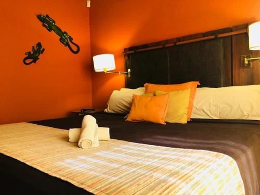 Raices Amambai Lodges Пуэрто-Игуасу Экстерьер фото